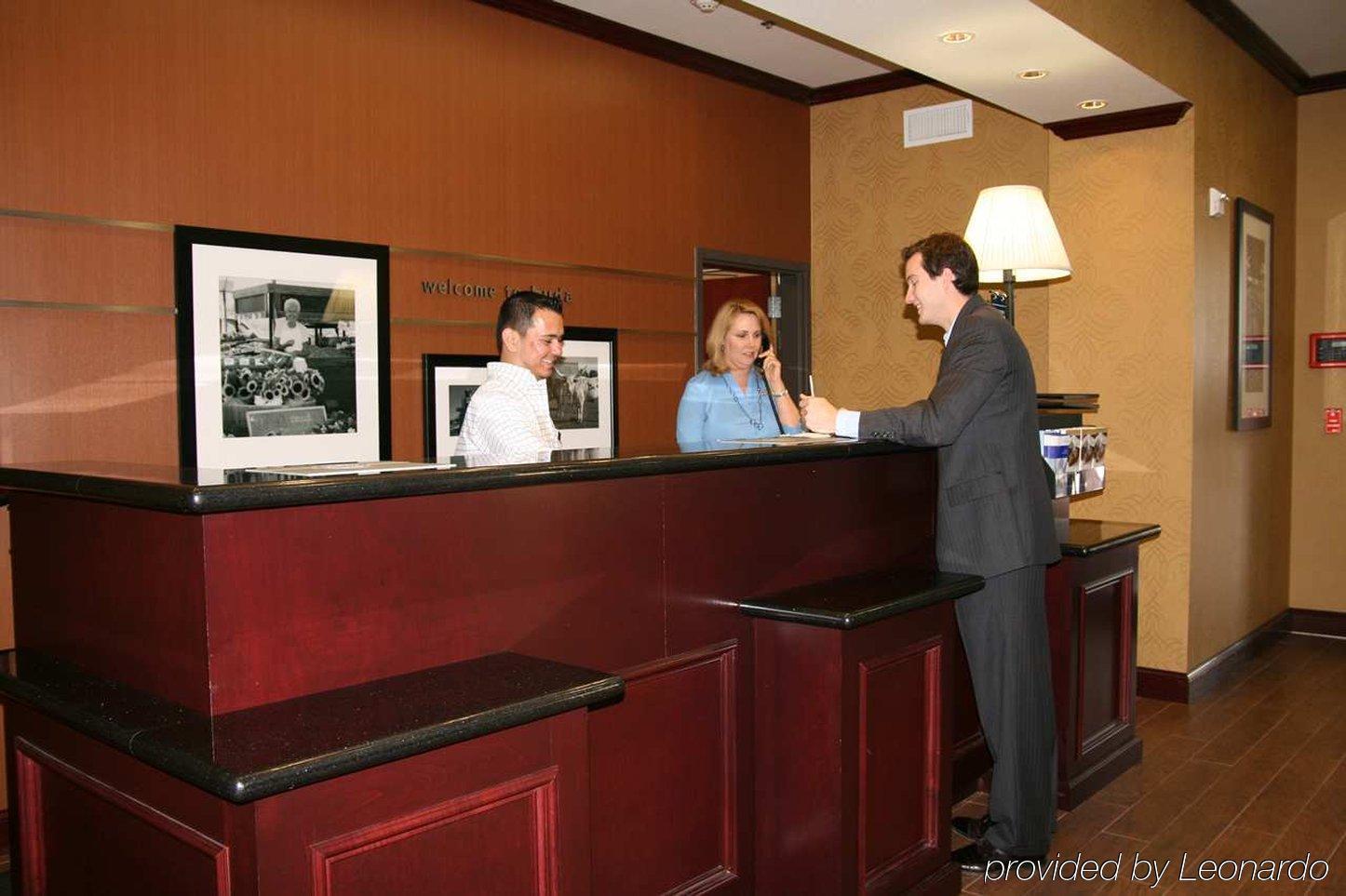 Hampton Inn & Suites Austin South Buda Interior photo
